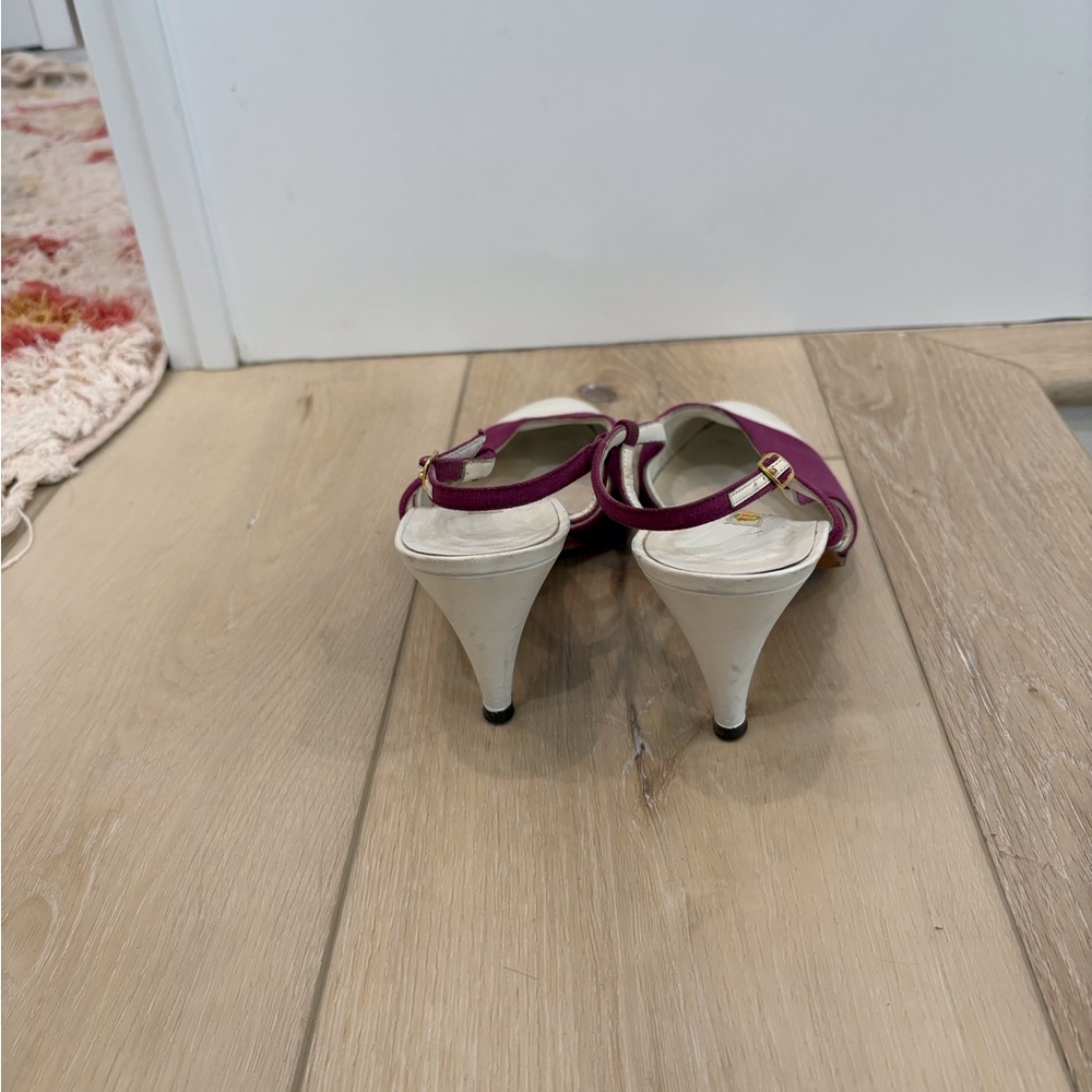 Vintage Gucci Purple and White Slingback Heels - Picture 4 of 8